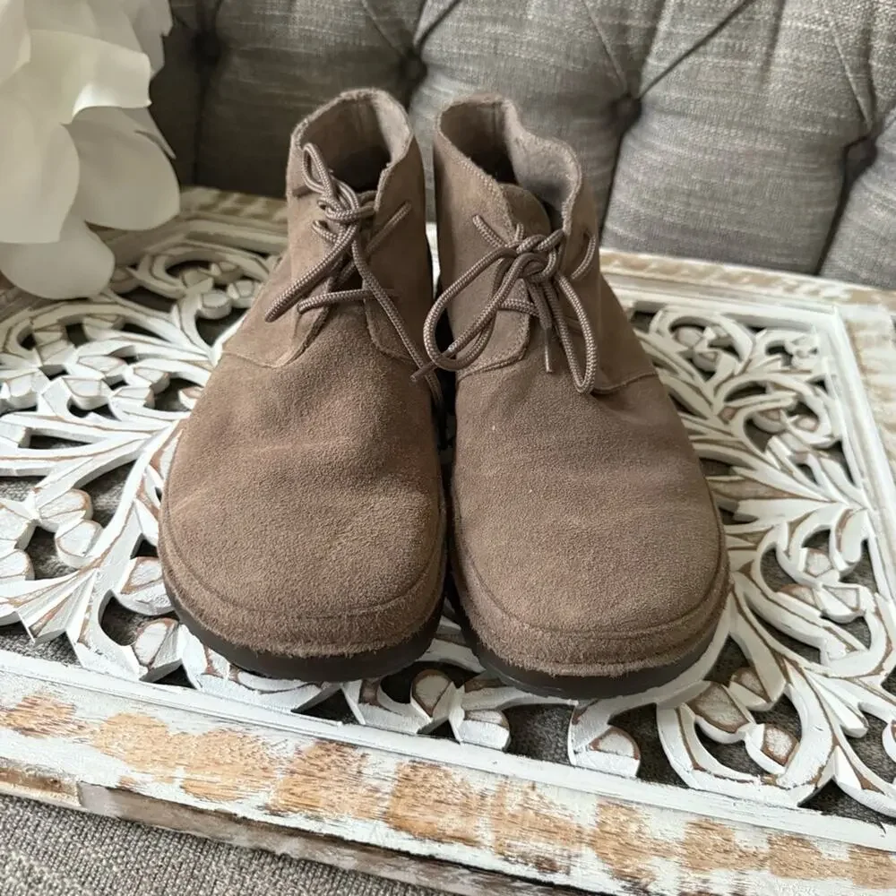 Chaco Men’s Tan Ankle Boots Men’s 12